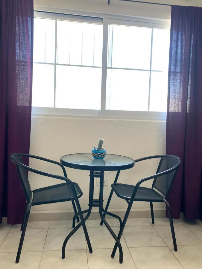 Casa Madero #1, Central Studio Apartment 1 Block From Malecon 라파스 외부 사진