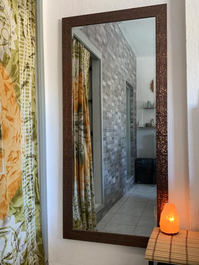 Casa Madero #1, Central Studio Apartment 1 Block From Malecon 라파스 외부 사진